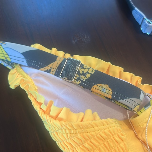 Summer Mae V-Neck Tankini Smocked
Top with Boy Shorts Tummy Control Swimsuit XL - Picture 9 of 11